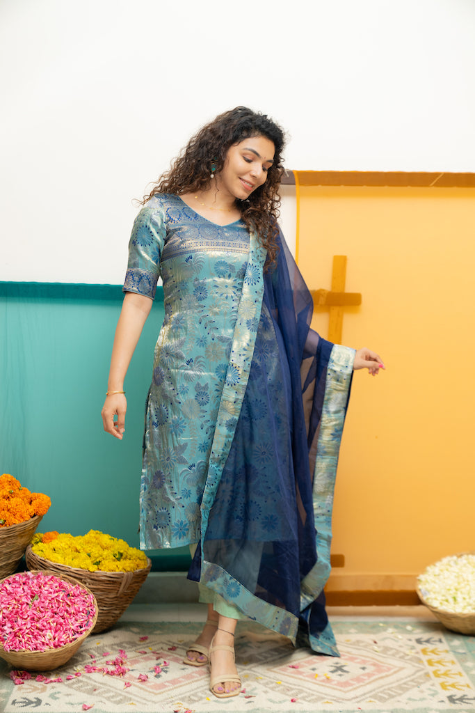 EXP - Varuni Navy & Teal Blue Kurti Set