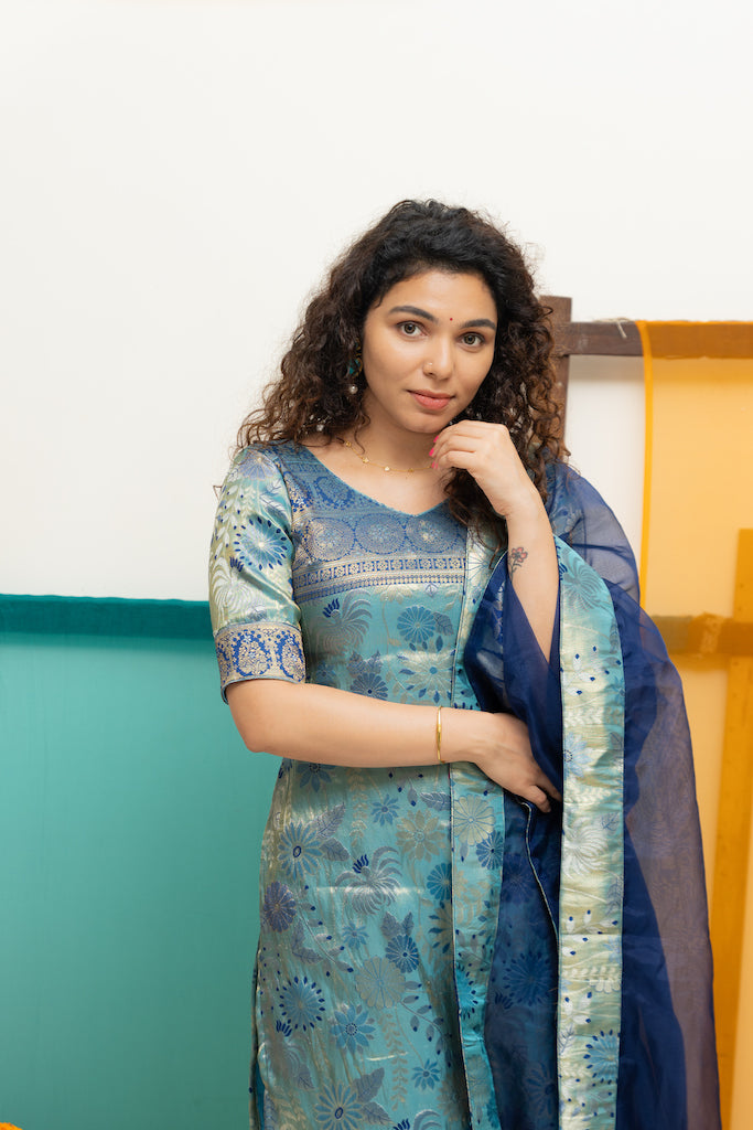 Varuni Navy & Teal Blue Kurti Set