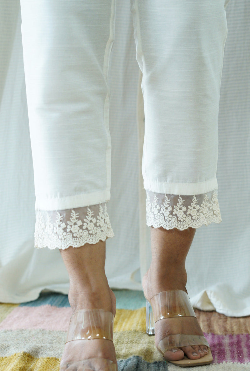 EXP - White Solid Bottom with Lace detailing