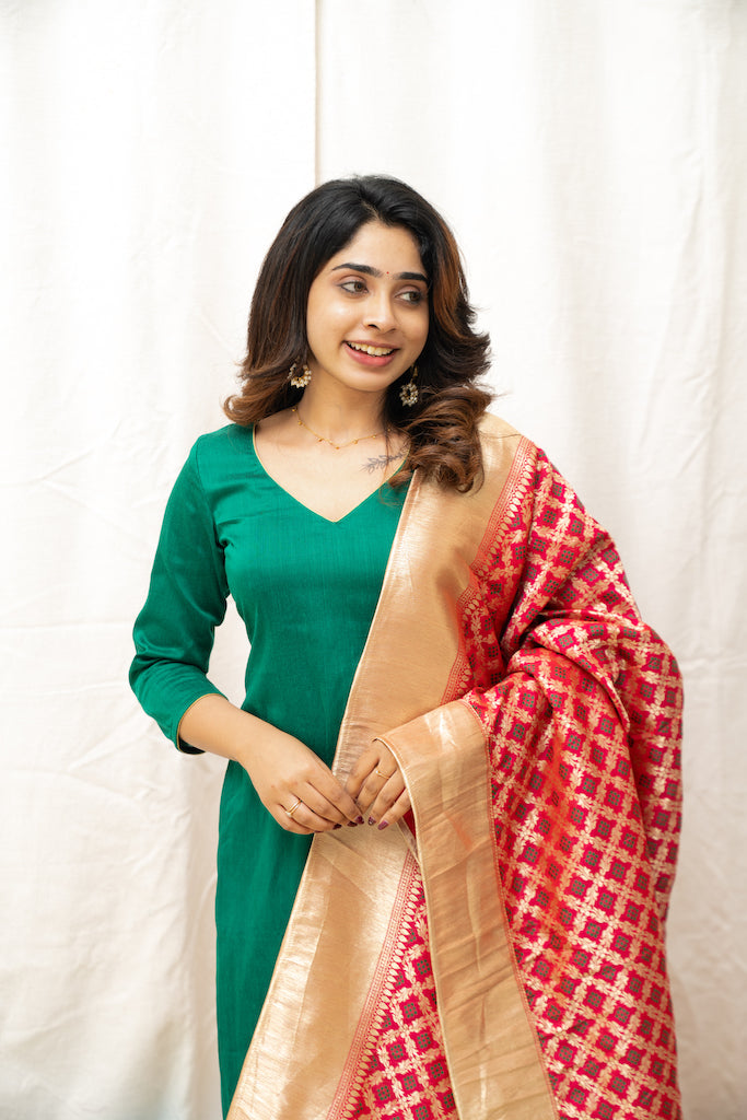 Sruthi Green with Magenta Brocade dupatta