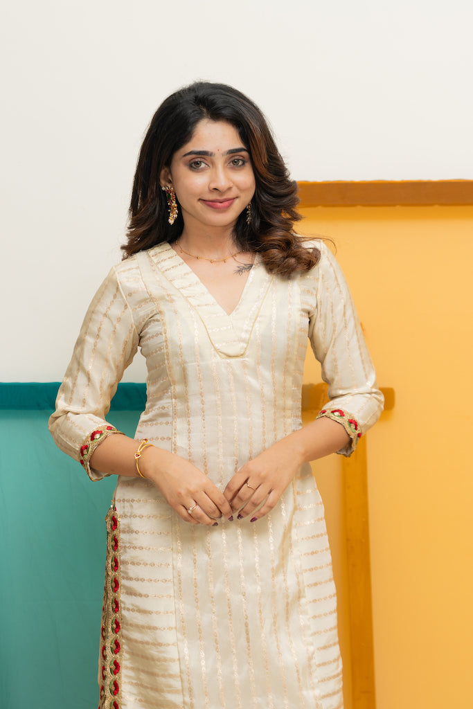 Ananya Ivory Kurti