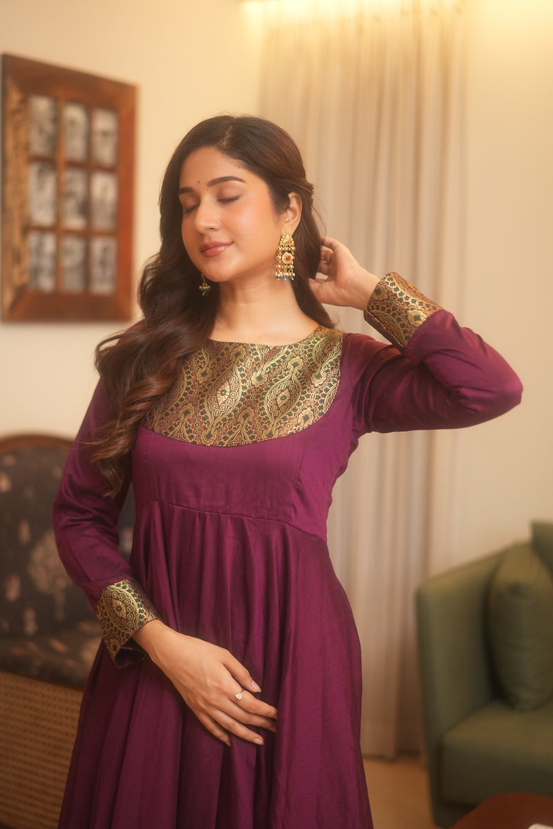 Tiya Maroon
