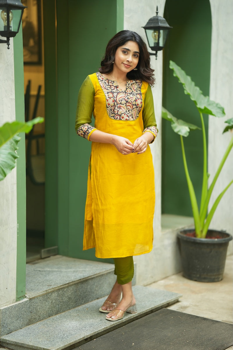 Samriddhi Yellow Kurti