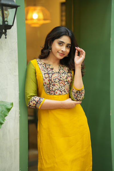 Samriddhi Yellow Kurti
