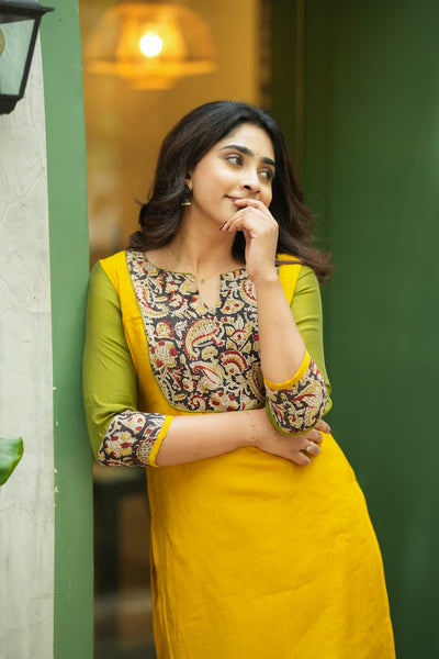 Samriddhi Yellow Kurti