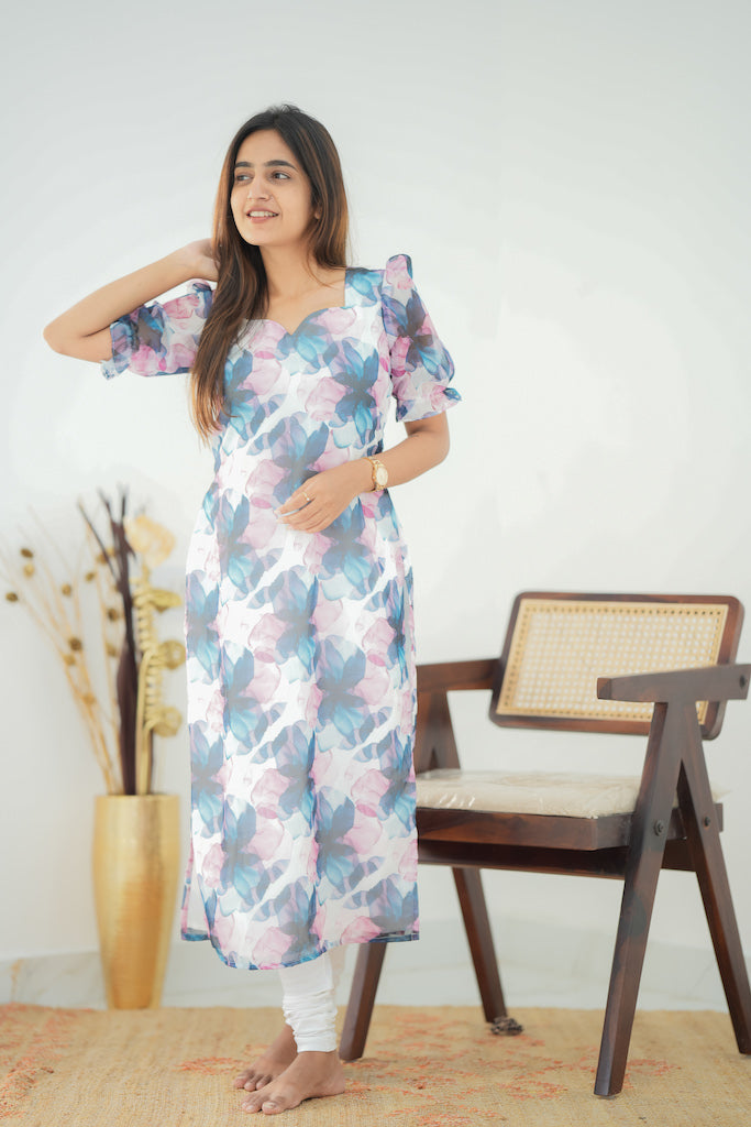 Priyo Kurti - White Floral