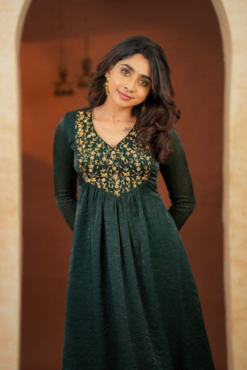 Upasanna Bottle Green Kurta Set