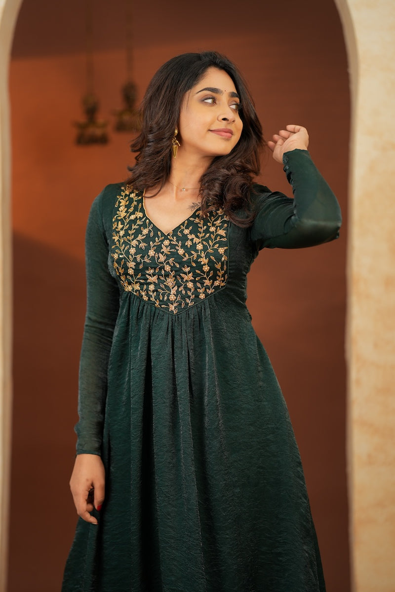 Upasanna Bottle Green Kurta Set