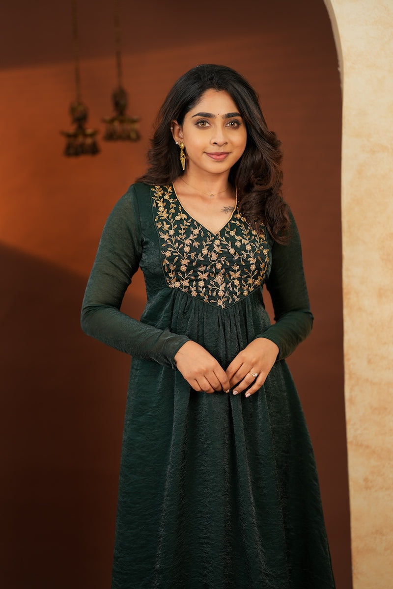 Upasanna Bottle Green Kurta Set