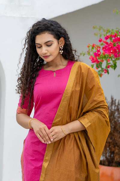 Pramojitha Pink & Mustard