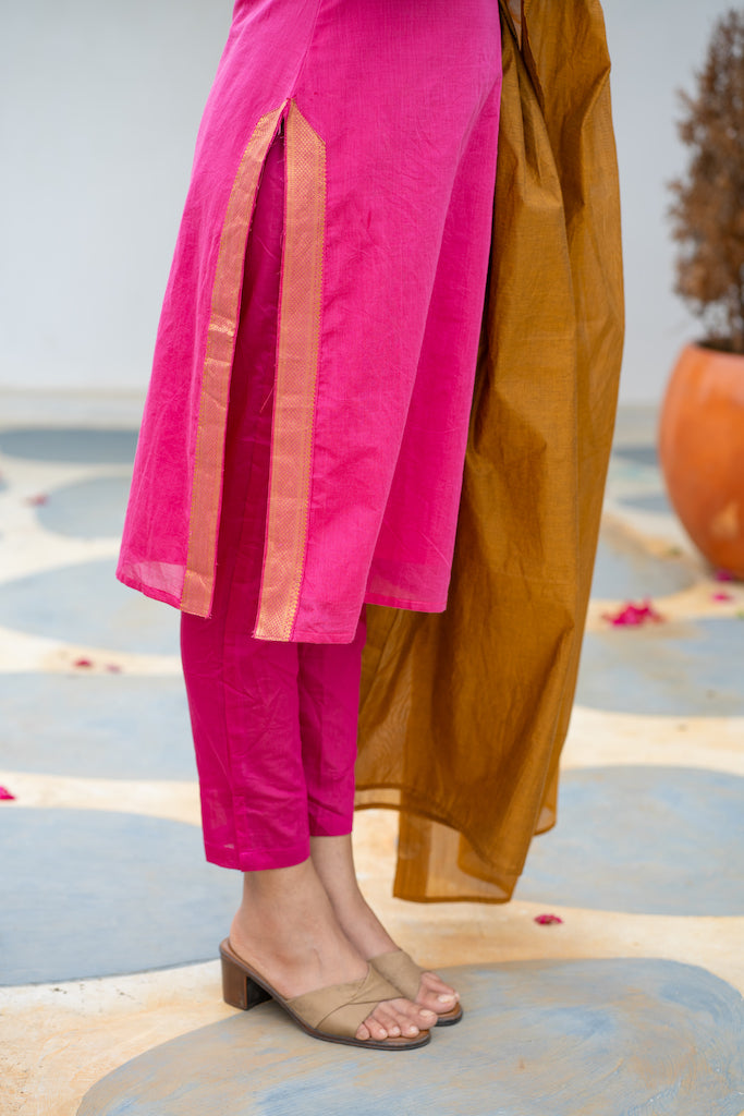 Pramojitha Pink & Mustard