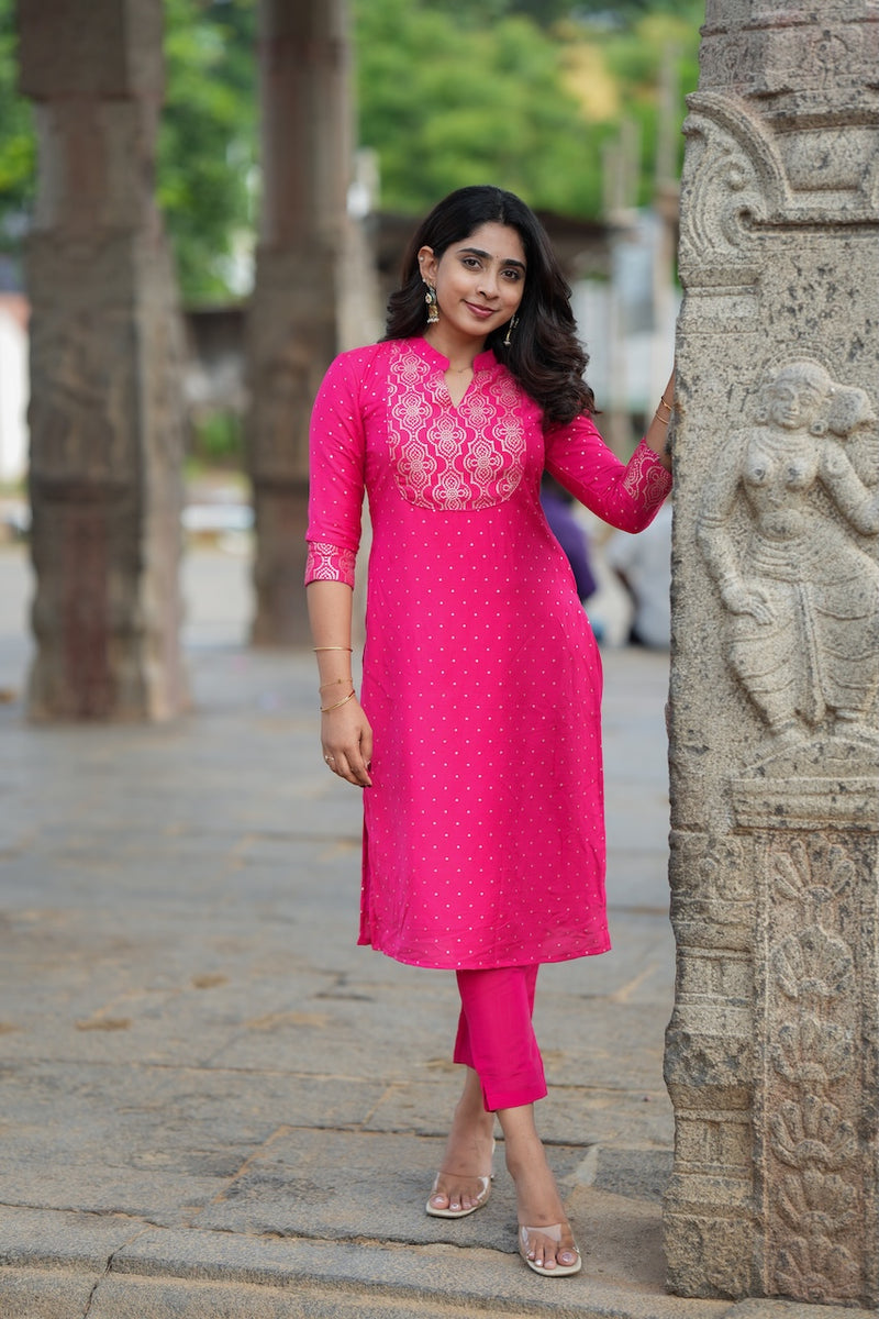 Pravya Pink Kurti Set