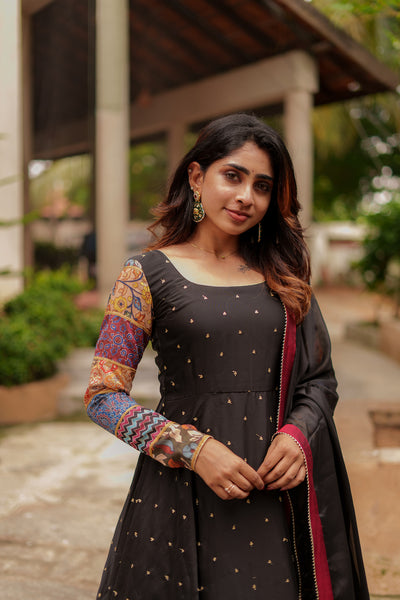 Aparna Black
