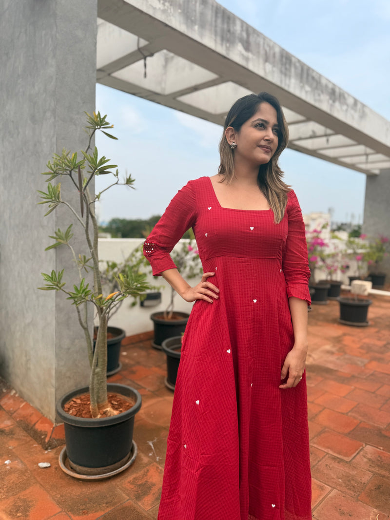 Nayeli - Red