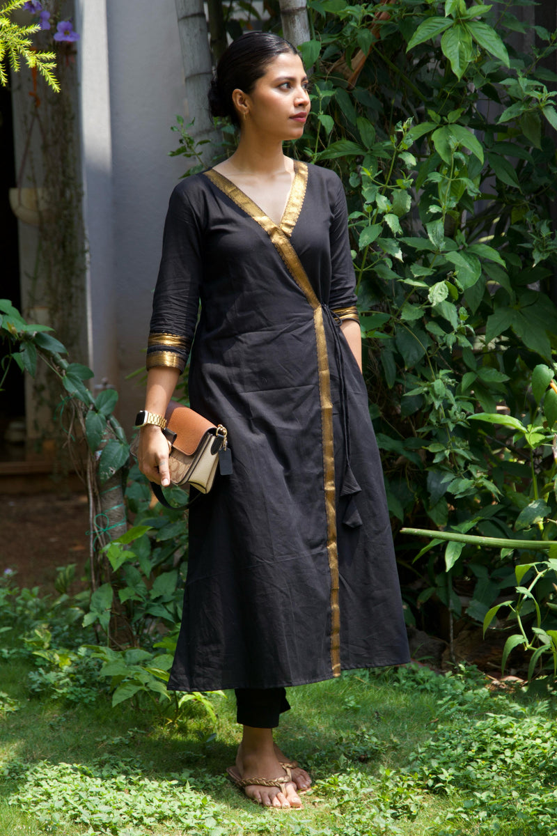 EXP - Sahana Black Mangalagiri Kurta Set