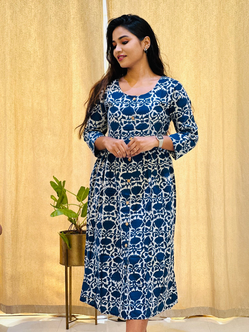 EXP - Lilly Indigo