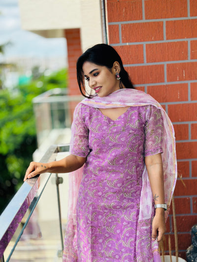 Kanmani -  Lilac Kota Doria suit set