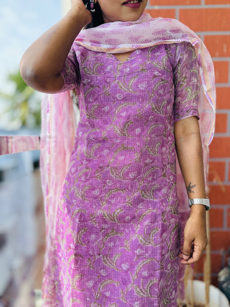 Kanmani -  Lilac Kota Doria suit set