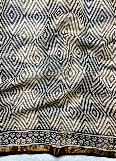 Handblock Printed Kota Doria Saree - Persian Red + Thunder Black