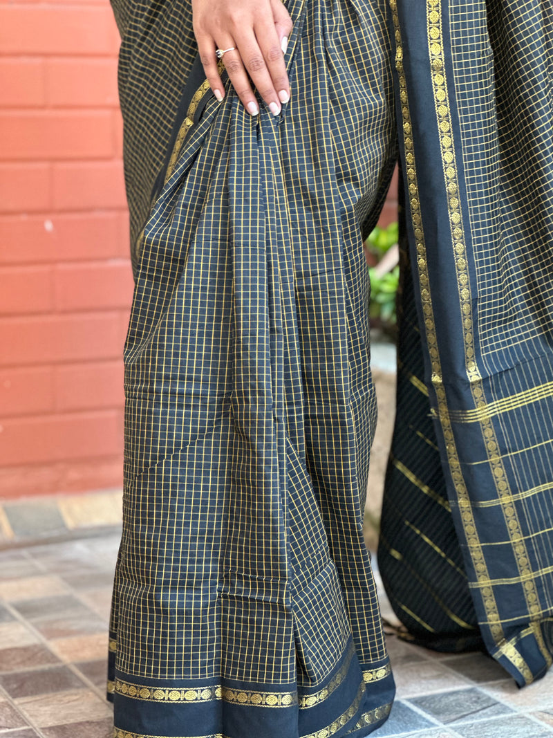 EXP - Chitralekha Black
