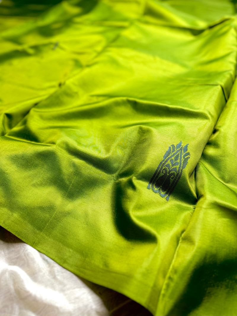 Handwoven Art Silk Saree - Trendy Green + Cerise Magenta