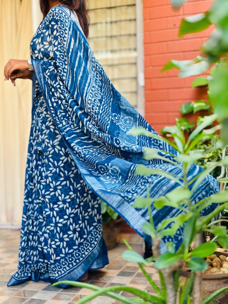 EXP - Kanmani - Indigo Floral linen saree