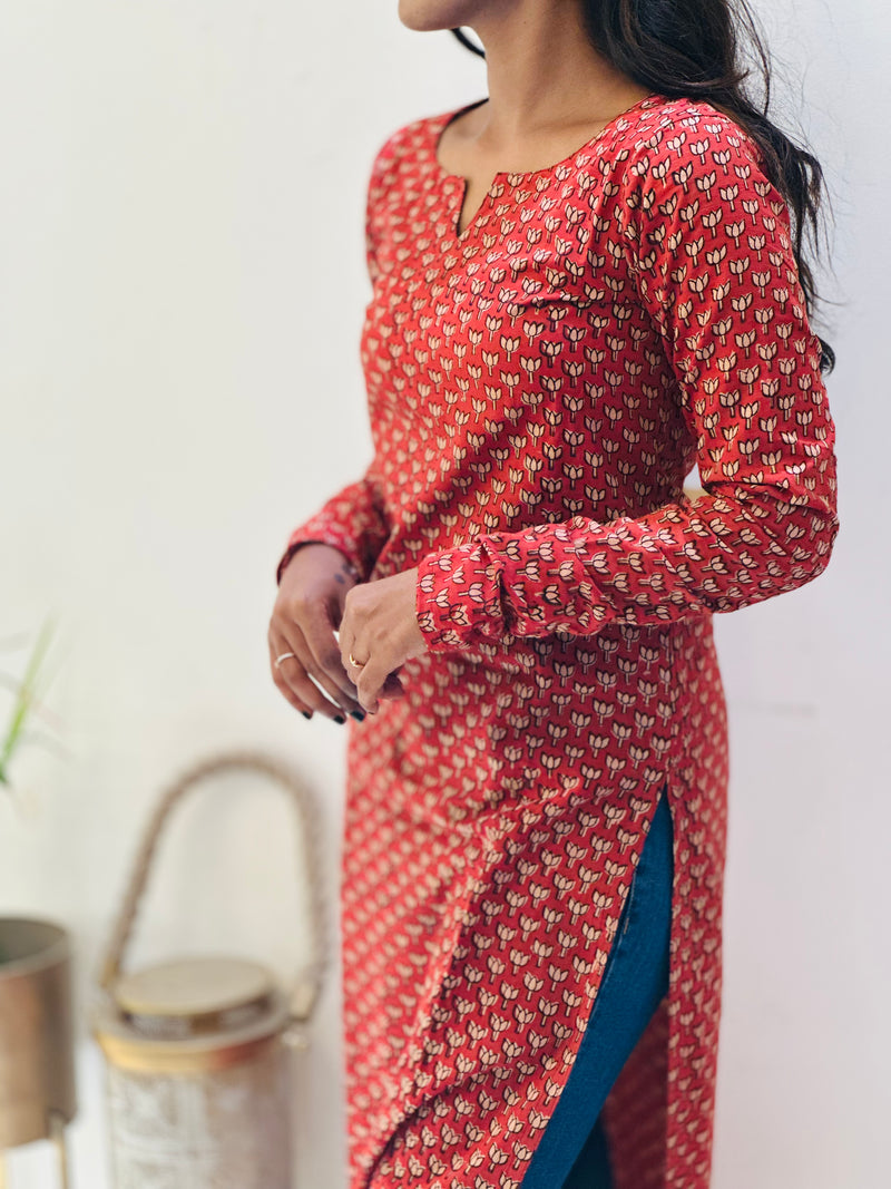 EXP Kanmani - Lotus Kurta