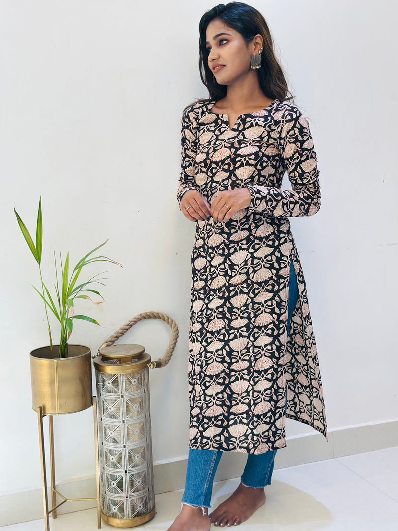 EXP Kanmani - Black Floral kurta