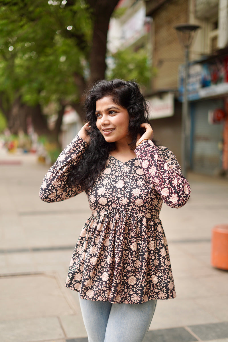 Aara - Dusky Petals peplum