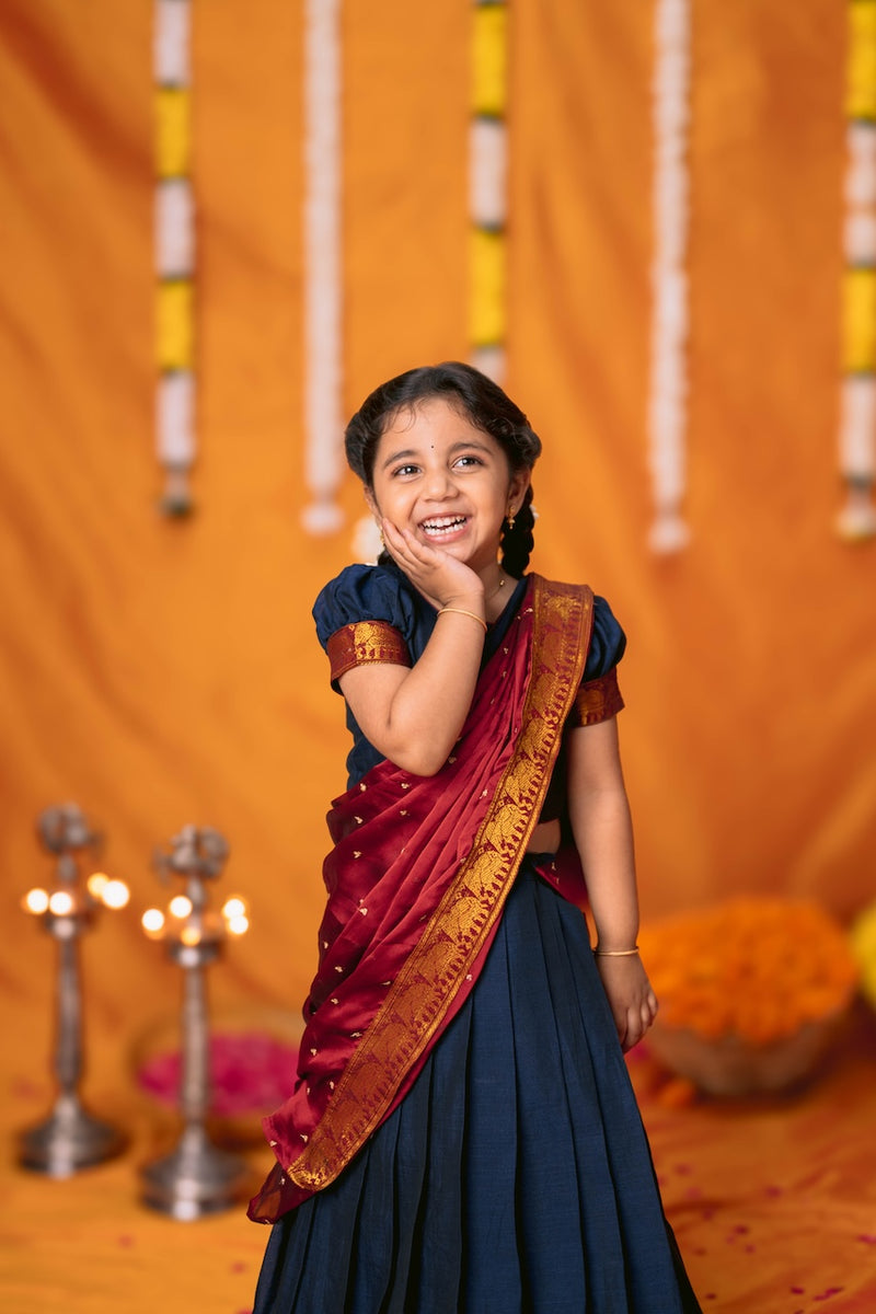 Ezhili Navy Handloom Half Saree mini