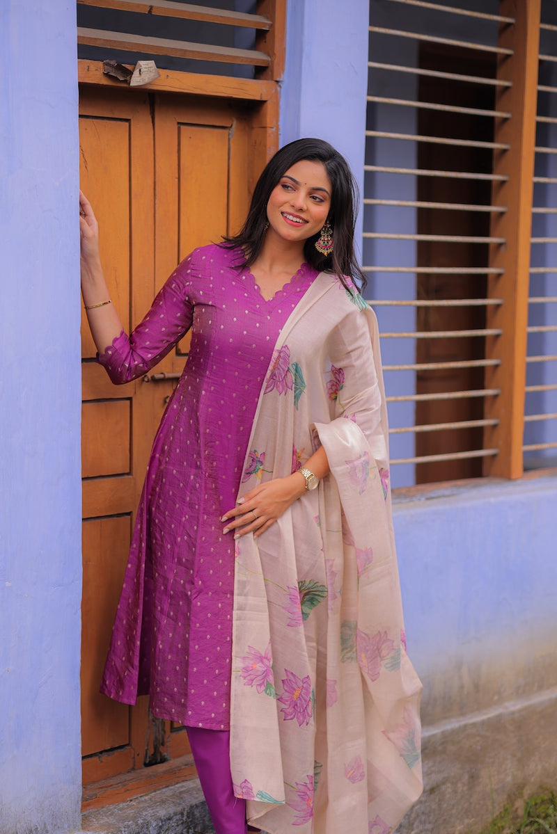 Lavender Lotus Banarasi