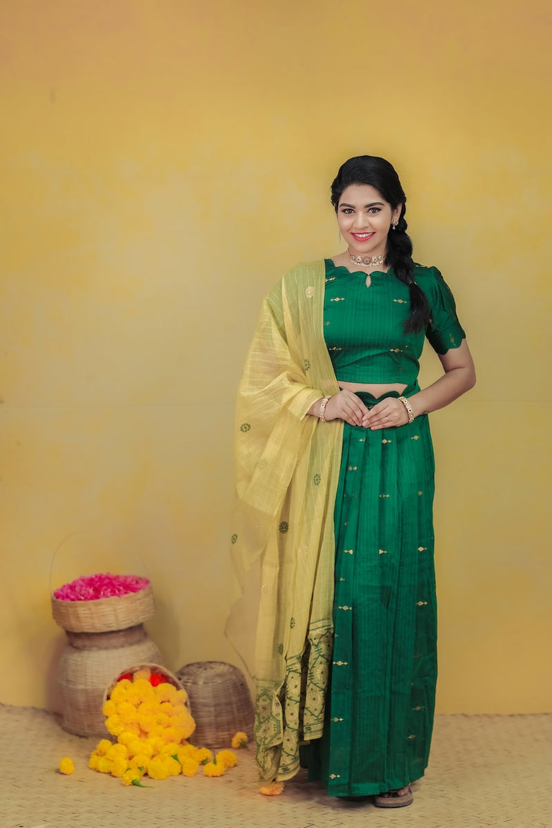 KANI GREEN Skirt Set
