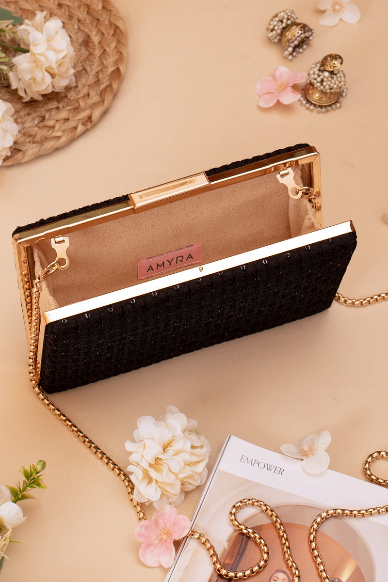 Noir Black Clutch