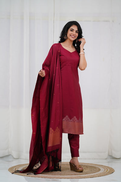 Sanvi Blended Silk Set - Maroon