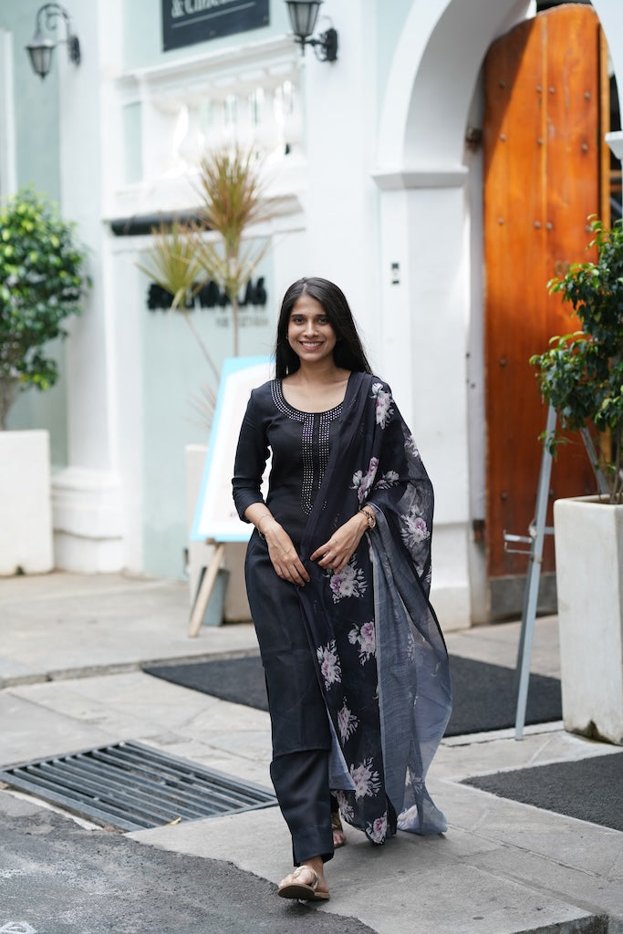 Black Linen Salwar