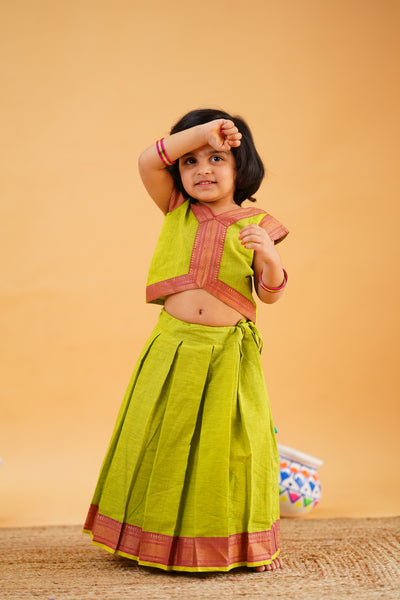 NAINI - GREEN SKIRT SET