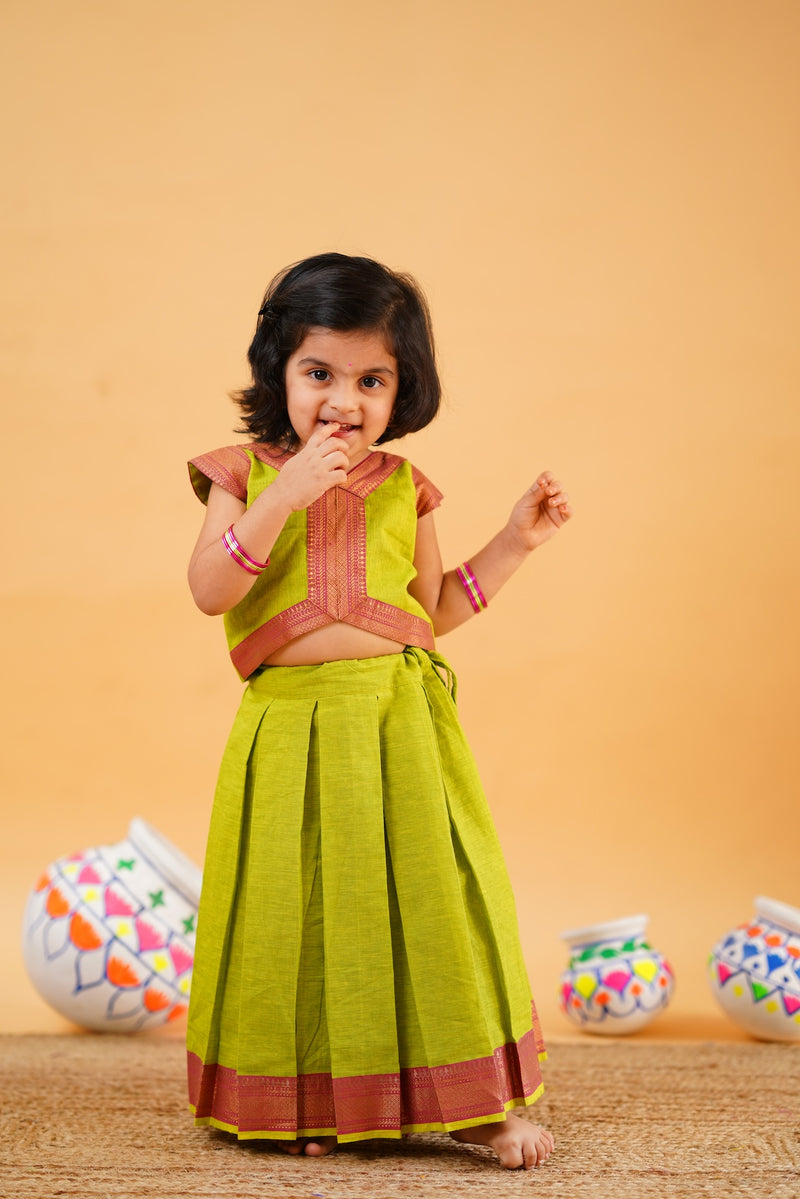 NAINI - GREEN SKIRT SET