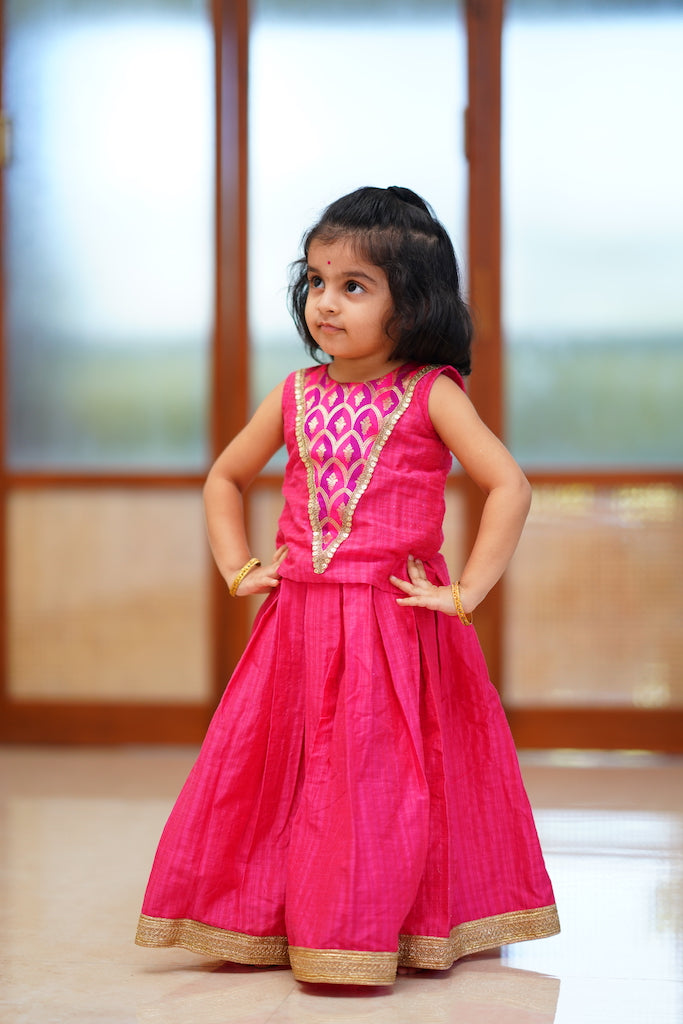 Aarvi Pink Skirt Set Mini