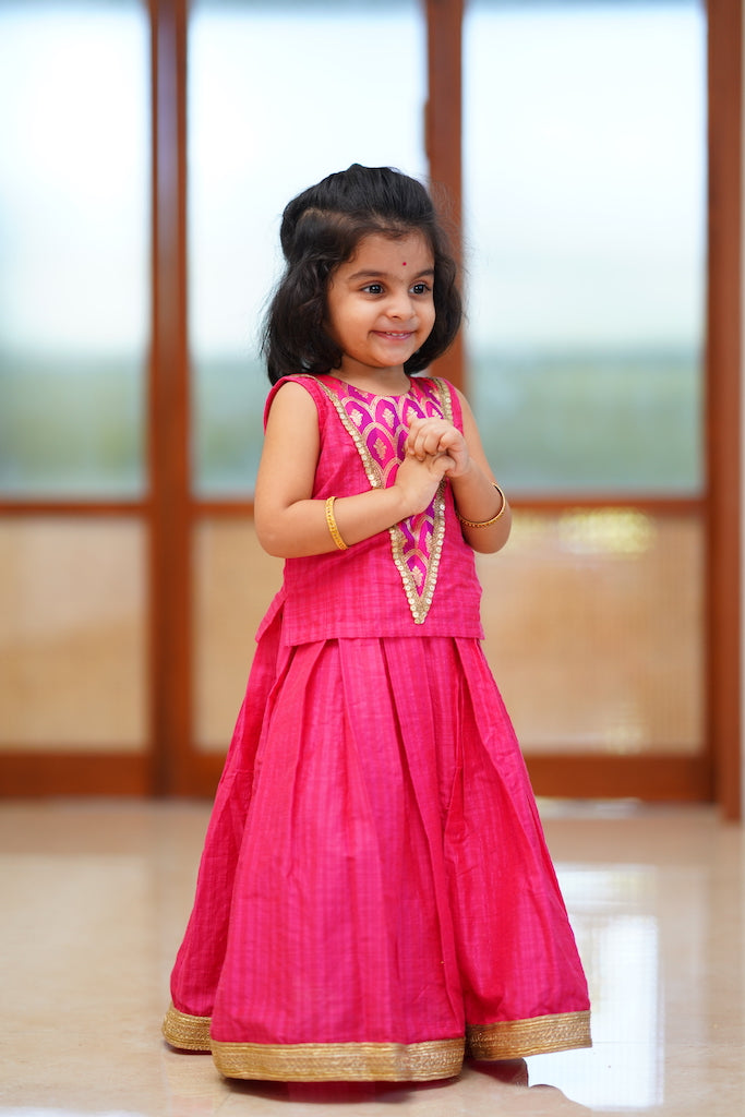 Aarvi Pink Skirt Set Mini