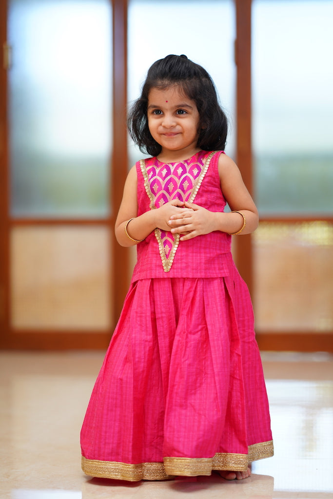 Aarvi Pink Skirt Set Mini