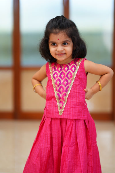 Aarvi Pink Skirt Set Mini