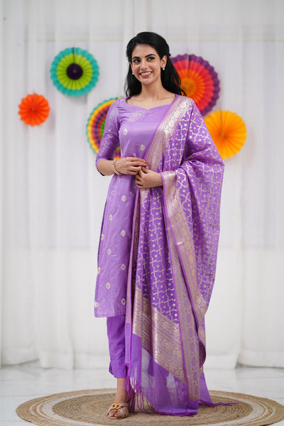 Bavana Banarasi Silk Cotton Set - Lavender