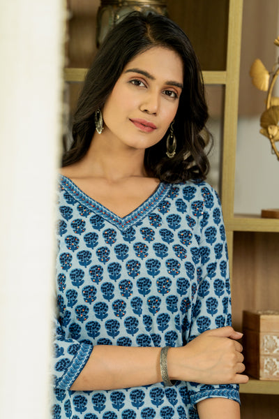 Indigo Buti Kurta Set