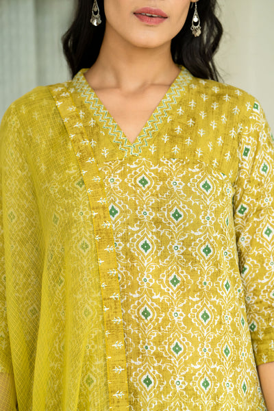 Pastel Green Persian Kurta Set