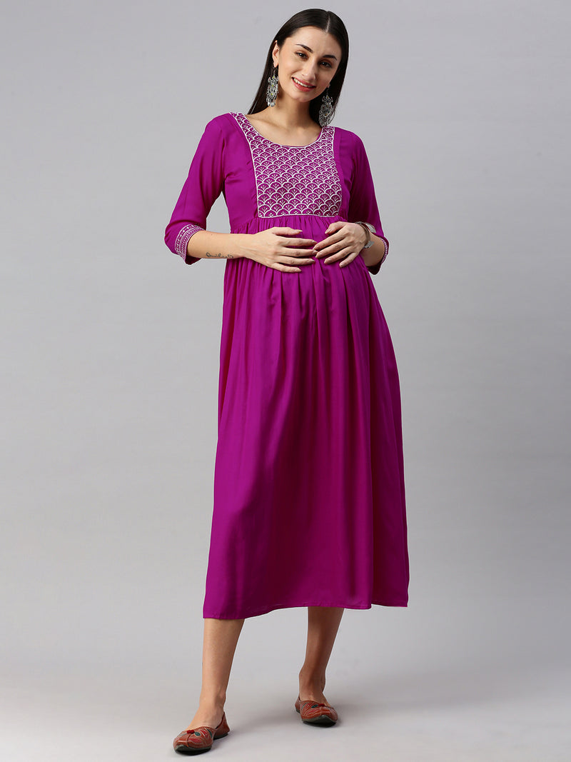 EXP - Magenta embroidered patch Nursing dress