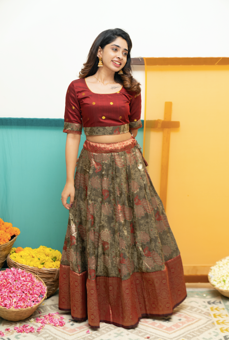 Ishwarya Maroon Crop top & Skirt