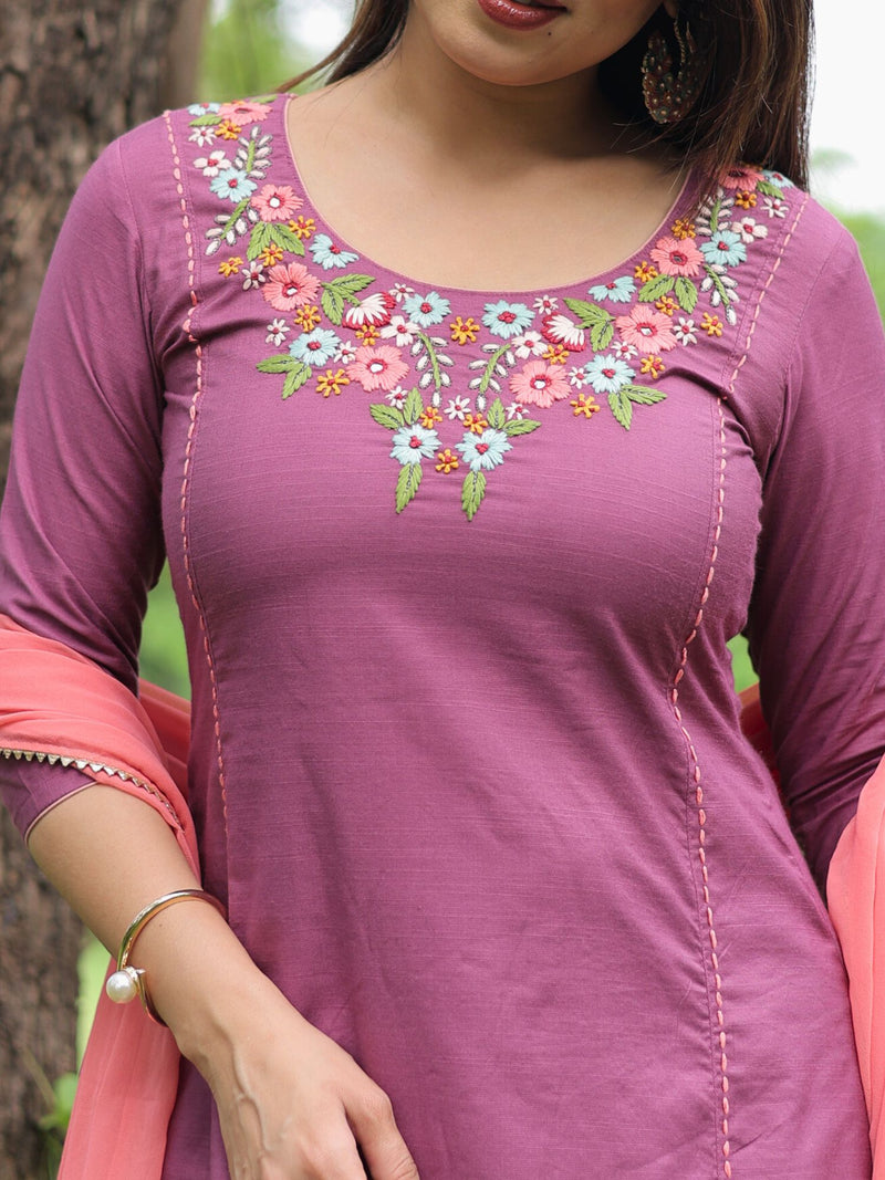 Supriya hand embroidered kurta pant set