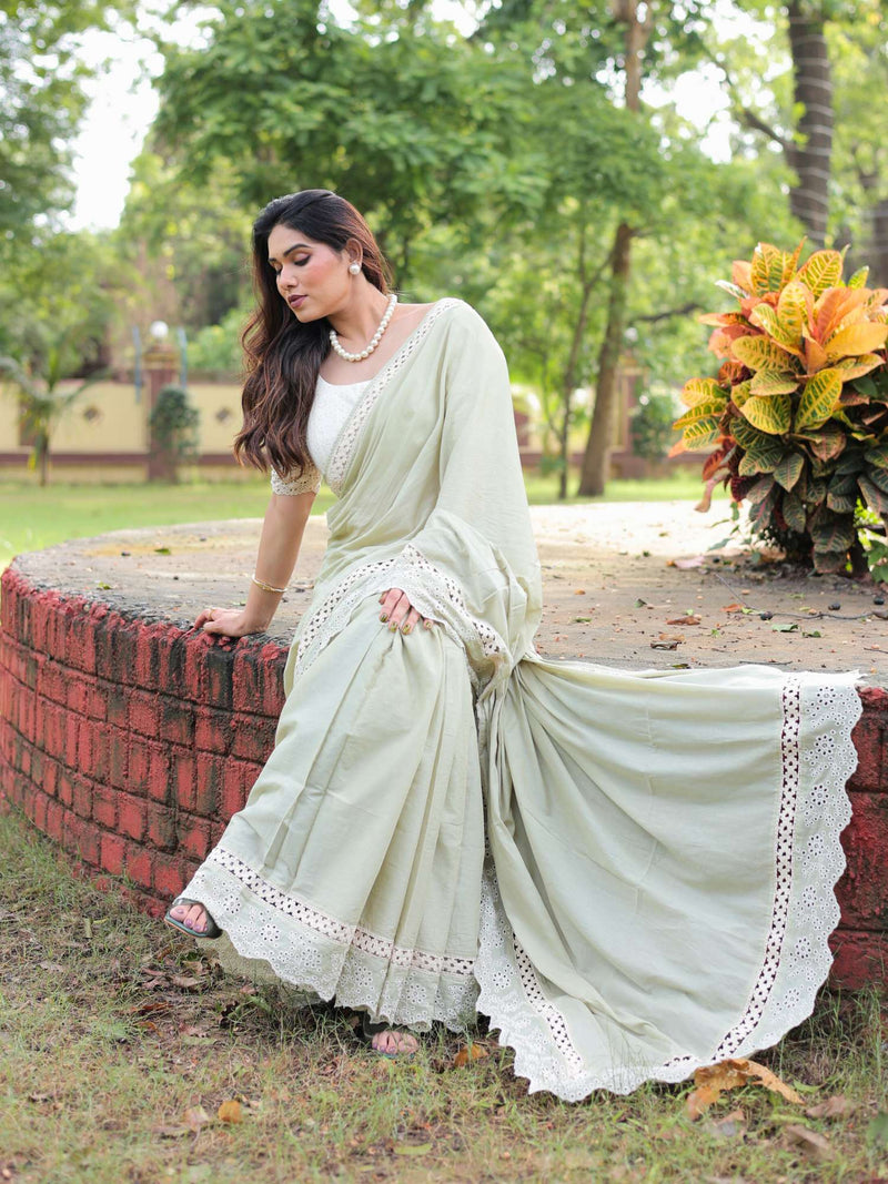 Parvati lace saree