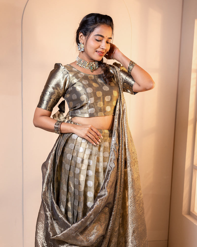 Akila Black & Gold Lehenga