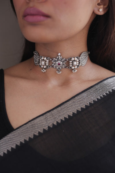 Choker Tamarai